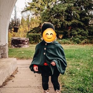 Little & Lively Toddler Hooded Cape Shawl with Wooden Buttons 1/2T